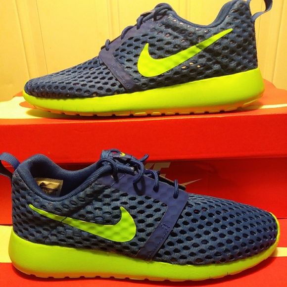 nike roshe women size 6 nike roshe women size 6